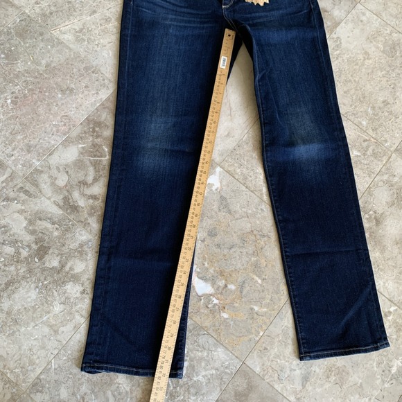 Lucky Brand Women's Mid Rise Sweet Straight Jeans Size 14/32 - Picture 6 of 10